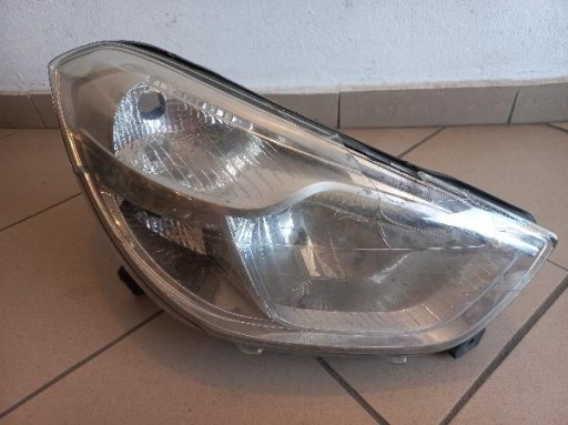 DACIA DOKKER LAMPA FAR PREDNJA STRANA DESNA