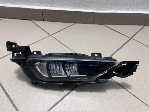 LAMPA FAR MAGLENKA PREDNJA STRANA DESNA VOLVO XC60 XC90 V90 S90 II 2 17- LED