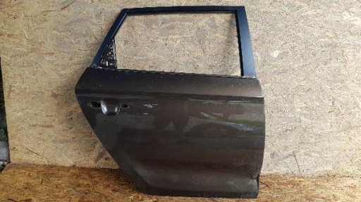 KIA CARENS IV 4 VRATA ZADNJA STRANA