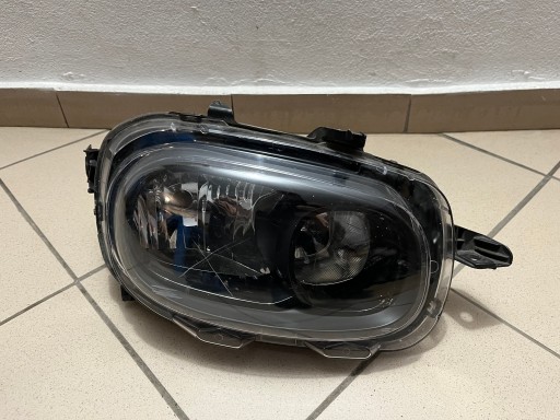 LAMPA FAR PREDNJA STRANA DESNA CITROEN C3 C-3 III 3 16- 9820059280