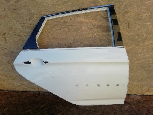 HYUNDAI I40 I-40 VRATA ZADNJA STRANA