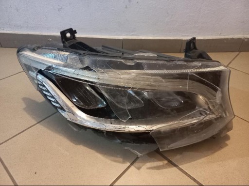 MERCEDES SPRINTER LED W910 LAMPA FAR PREDNJA DESNA STRANA