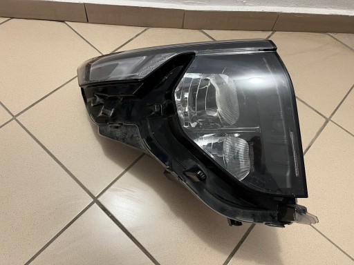 LAMPA FAR PREDNJA STRANA DESNA FORD TOURNEO COURIER MK2 II 2