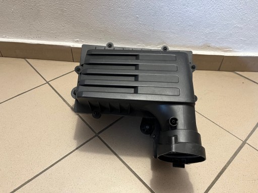 KUČIŠTE FILTERA ZRAKA SEAT AUDI SKODA VOLKSWAGEN VW 5Q0