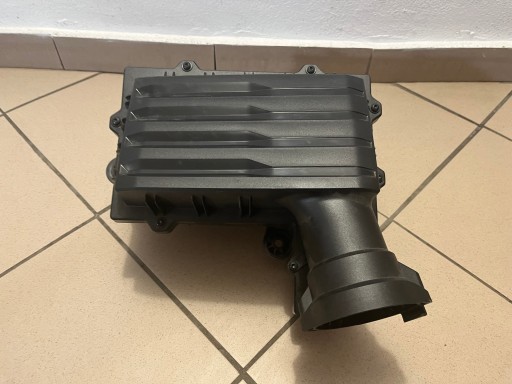KUČIŠTE FILTERA ZRAKA VOLKSWAGEN VW AUDI SEAT SKODA 5QF129601K