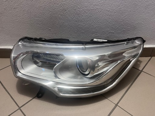 LAMPA FAR PREDNJA STRANA LIJEVA CITROEN DS4 DS-4 C4 C-4 II 2 BI XENON 9674905180