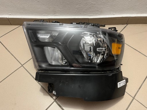 LAMPA FAR PREDNJA STRANA LIJEVA DODGE RAM 1500 19- OBIČNA USA P68316086AH