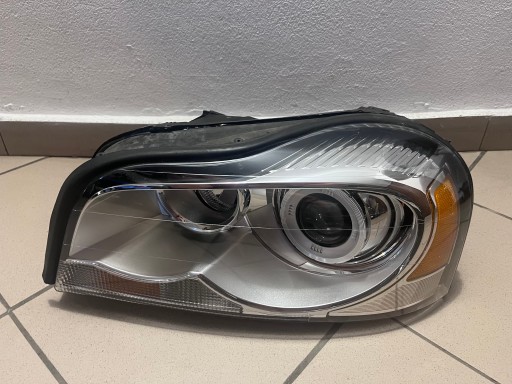 LAMPA FAR PREDNJA STRANA LIJEVA VOLVO XC90 XC-90 I 1 REDIZAJN XENON 06- 31111845