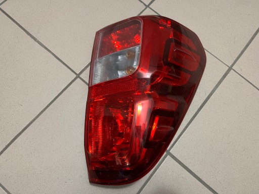 TOYOTA HILUX VIII 8 15- LAMPA FAR ZADNJA  ZADNJI LIJEVA STRANA