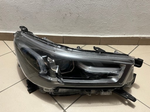 TOYOTA HILUX FULL LED 20- LAMPA FAR PREDNJA STRANA DESNA 1EJ-923368