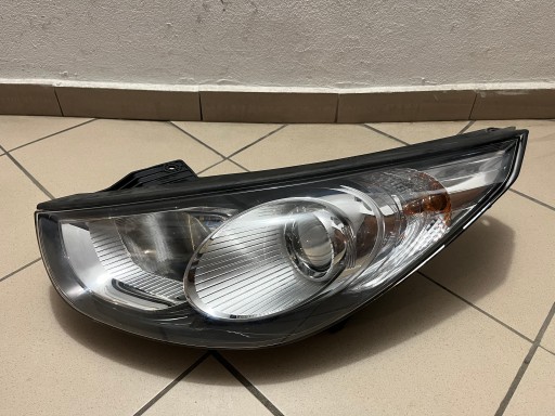 HYUNDAI IX35 IX-35 09- LAMPA FAR PREDNJA STRANA LIJEVA 92101-2Y