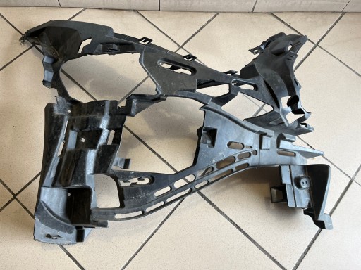 NOSAČ BRANIKA PREDNJA STRANA DESNA MERCEDES CLS W257 AMG