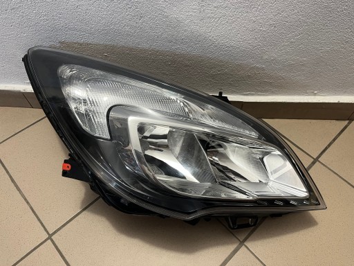 LAMPA FAR PREDNJA STRANA DESNA OPEL MERIVA B REDIZAJN 13- 13372320