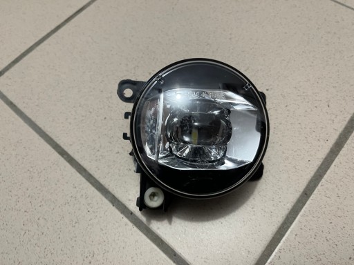 LAMPA FAR MAGLENKA PREDNJA STRANA LIJEVA RENAULT KADJAR KOLEOS II 2 REDIZAJN 261556200R