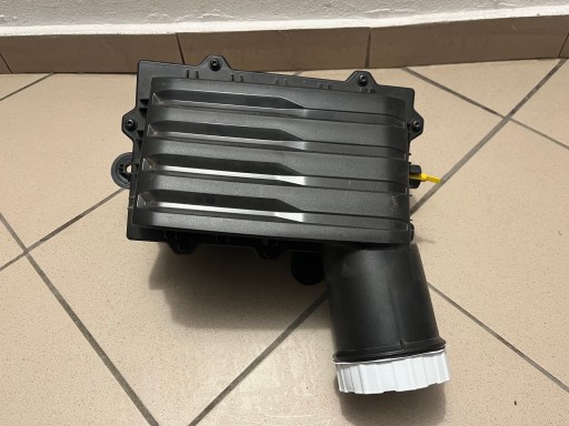 KUČIŠTE FILTERA ZRAKA SEAT AUDI VW SKODA OE 5Q0129620F
