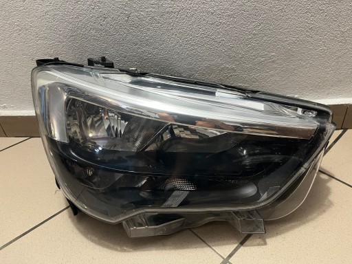 LAMPA FAR PREDNJA STRANA DESNA OPEL COMBO E 18- 9816825480