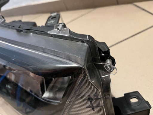 TOYOTA HILUX VIII 8 20- LAMPA FAR PREDNJA STRANA DESNA 1EJ-923364 TOYOTA HILUX VIII 8 20- LAMPA FAR PREDNJA STRANA DESNA 1EJ-923364