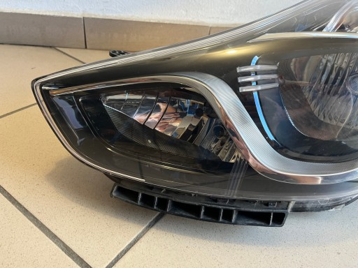 HYUNDAI IX20 IX-20 10- LAMPA FAR PREDNJA STRANA LIJEVA