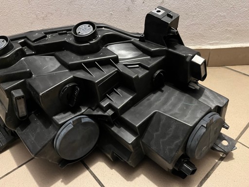 TOYOTA PROACE CITY VERSO 18- LAMPA FAR PREDNJA STRANA LIJEVA 9835780680