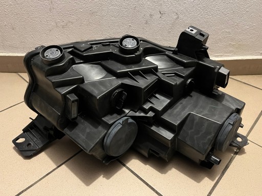 TOYOTA PROACE CITY VERSO 18- LAMPA FAR PREDNJA STRANA LIJEVA 9835780680
