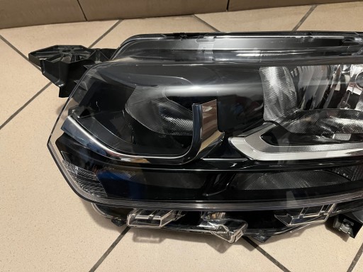 TOYOTA PROACE CITY VERSO 18- LAMPA FAR PREDNJA STRANA LIJEVA 9835780680