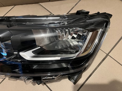 TOYOTA PROACE CITY VERSO 18- LAMPA FAR PREDNJA STRANA LIJEVA 9835780680