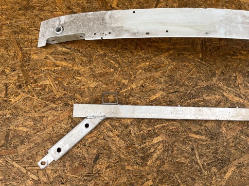 GREDA BRANIKA PREDNJA STRANA KOMPLET VOLVO XC90 XC-90 II 2 15- 32216382