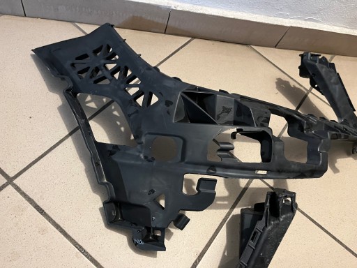 NOSAČ BRANIKA LIJEVA STRANA DESNA MERCEDES C W204 A204 NOSAČ BRANIKA LIJEVA STRANA DESNA MERCEDES C W204 A204