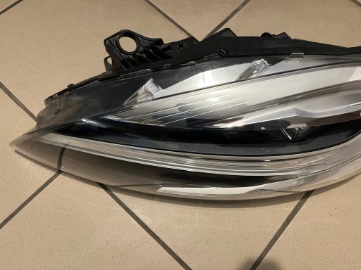 VOLVO V40 II 2 REDIZAJN LED LAMPA FAR PREDNJA STRANA LIJEVA 31420447