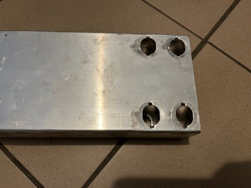 MERCEDES E W213 A213 NOSAČ DESNA STRANA