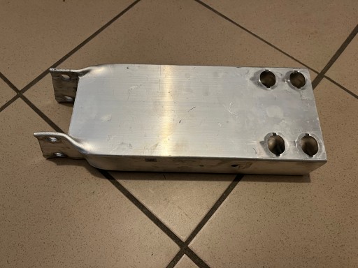 MERCEDES E W213 A213 NOSAČ DESNA STRANA