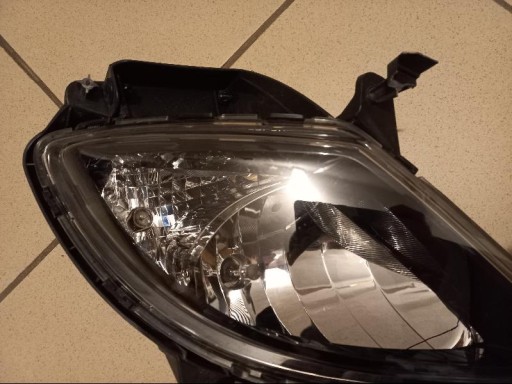 HYUNDAI IX20 IX-20 10- MAGLENKA DESNA STRANA