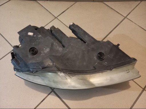 VW PASSAT B6 B-6 3C0 05- LAMPA FAR LIJEVA STRANA PREDNJA