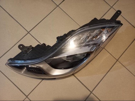 HYUNDAI IX20 IX-20 10- LAMPA FAR LIJEVA STRANA PREDNJA