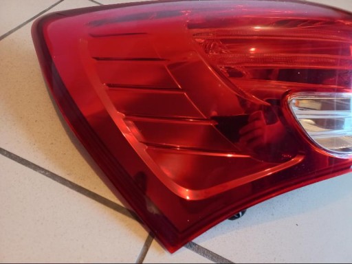 HYUNDAI IX20 IX-20 1K0 10- LAMPA FAR ZADNJA  ZADNJI LIJEVA STRANA
