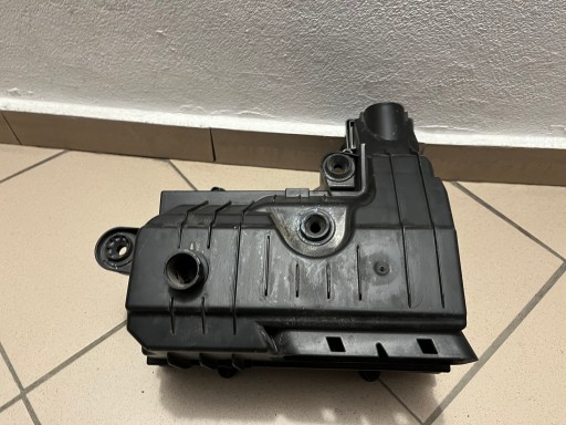 KUČIŠTE FILTERA ZRAKA SEAT AUDI VW SKODA OE 5Q0129607AA KUČIŠTE FILTERA ZRAKA SEAT AUDI VW SKODA OE 5Q0129607AA