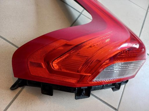 VOLVO V40 V-40 XC40 LED LAMPA FAR ZADNJA ZADNJI LIJEVA STRANA VOLVO V40 V-40 XC40 LED LAMPA FAR ZADNJA ZADNJI LIJEVA STRANA