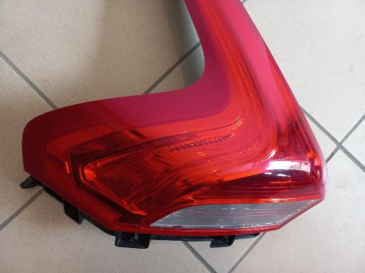 VOLVO V40 V-40 XC40 LED LAMPA FAR ZADNJA ZADNJI LIJEVA STRANA VOLVO V40 V-40 XC40 LED LAMPA FAR ZADNJA ZADNJI LIJEVA STRANA