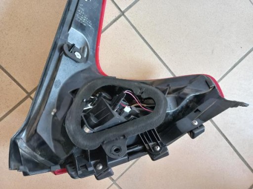VOLVO V40 V-40 XC40 LED LAMPA FAR ZADNJA ZADNJI LIJEVA STRANA VOLVO V40 V-40 XC40 LED LAMPA FAR ZADNJA ZADNJI LIJEVA STRANA