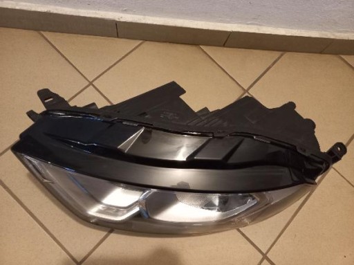 FORD ECOSPORT REDIZAJN LAMPA FAR LIJEVA STRANA PREDNJA