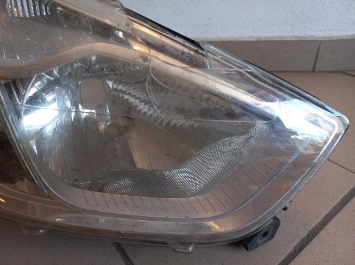 DACIA DOKKER LAMPA FAR PREDNJA STRANA DESNA