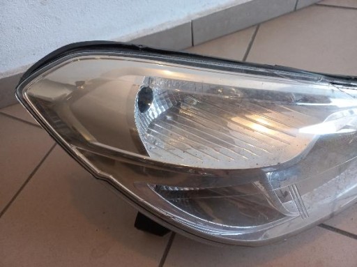 DACIA DOKKER LAMPA FAR PREDNJA STRANA DESNA