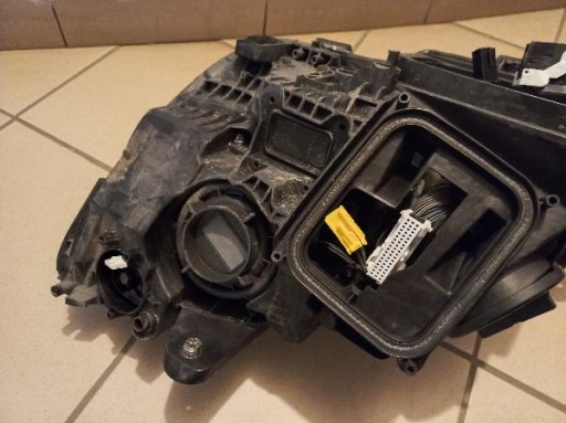 MERCEDES C W205 A205 FULL LED LAMPA FAR PREDNJA DESNA STRANA