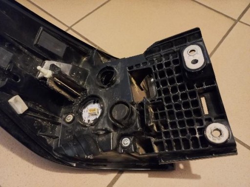SUBARU OUTBACK 20- LED LAMPA FAR ZADNJA ZADNJI DESNA STRANA SUBARU OUTBACK 20- LED LAMPA FAR ZADNJA ZADNJI DESNA STRANA