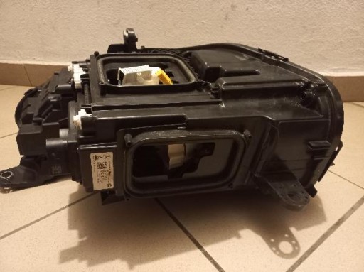 MERCEDES CLS W257 A257 FULL LED LAMPA FAR PREDNJA STRANA DESNA A2579068002