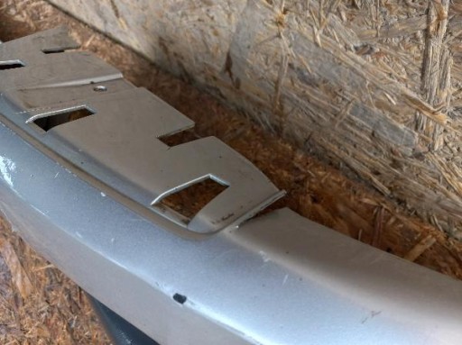 MITSUBISHI L200 FIAT FULLBACK BRANIK ZADNJI