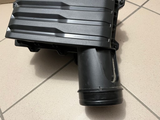 KUČIŠTE FILTERA ZRAKA SEAT AUDI VW SKODA OE 2Q0129601T 2Q0129607ED KUČIŠTE FILTERA ZRAKA SEAT AUDI VW SKODA OE 2Q0129601T 2Q0129607ED