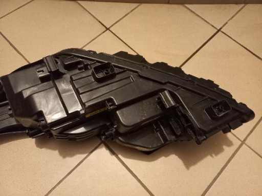 KIA SORENTO III 3 REDIZAJN LED LAMPA FAR PREDNJA DESNA STRANA 92102-C56XX KIA SORENTO III 3 REDIZAJN LED LAMPA FAR PREDNJA DESNA STRANA 92102-C56XX