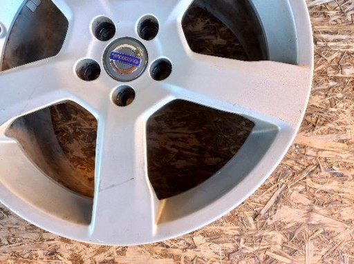 FELGA VOLVO XC60 XC70 V70 ET55 8X18 18 COLI 31255447