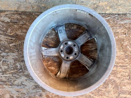 FELGA VOLVO XC60 XC70 V70 ET55 8X18 18 COLI 31255447